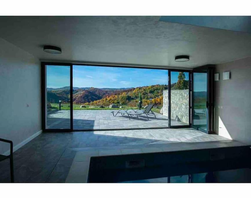 Valley View Breaza Bagian luar foto