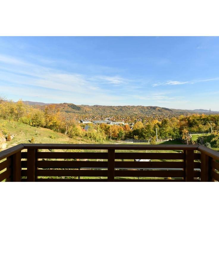 Valley View Breaza Bagian luar foto
