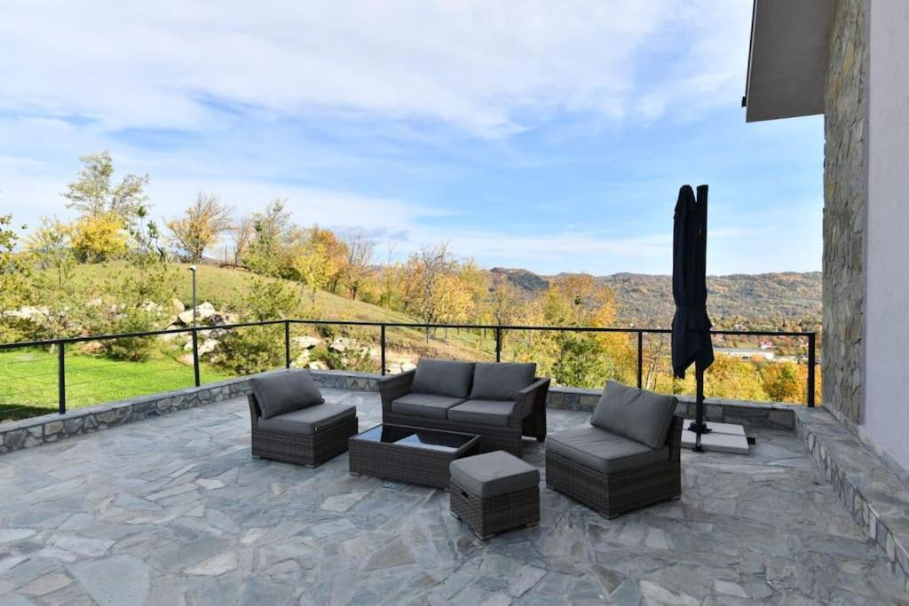 Valley View Breaza Bagian luar foto