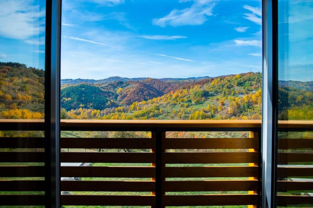 Valley View Breaza Bagian luar foto