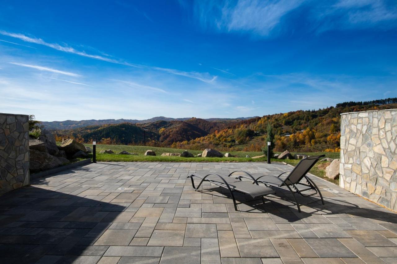 Valley View Breaza Bagian luar foto