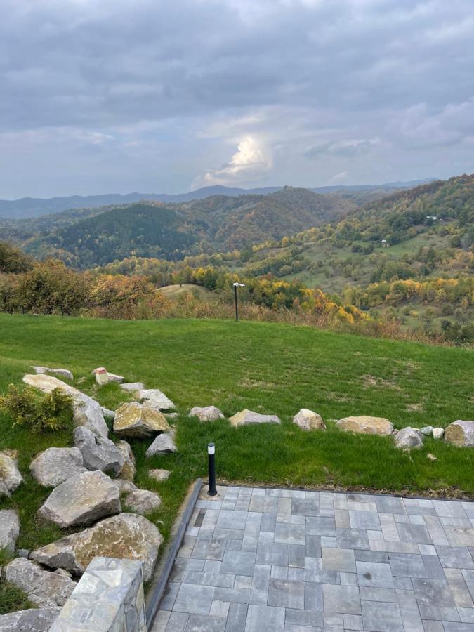 Valley View Breaza Bagian luar foto